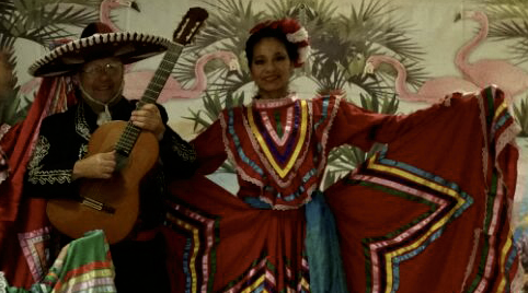 Een paar Mariachis Rond te Laten Spelen